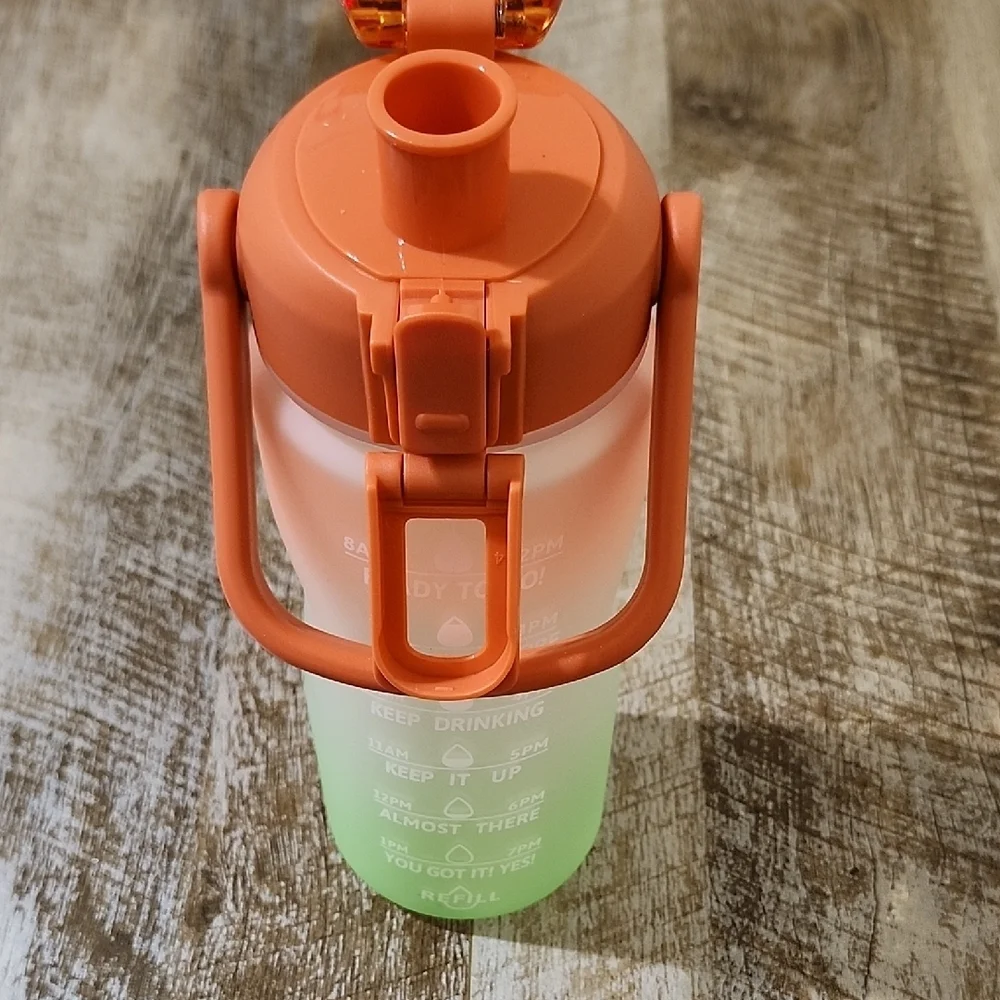 Gradient Water Bottle with Motivational Time Markers